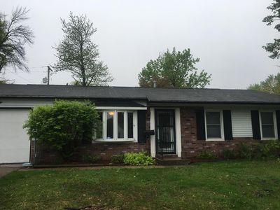 936 35 1/2 Ave, East Moline, IL, 61244