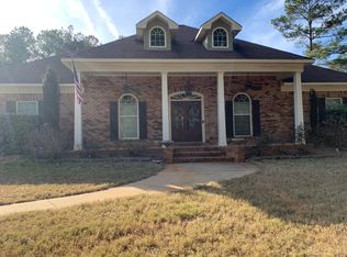 343 Mountain Creek Dr, Hamilton, GA 31811
