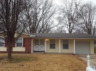2334 Blue Heron Dr, Florissant, MO