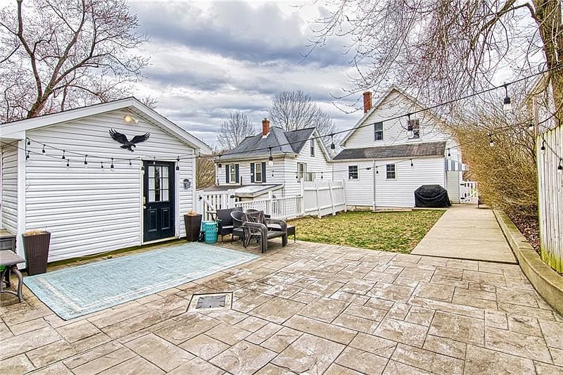 205 Hook St, Mars, PA 16046 Zillow