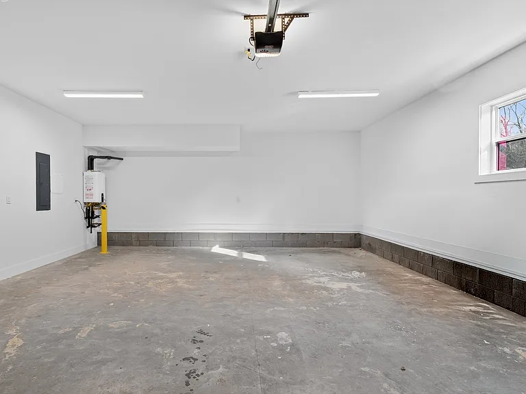 5915 Maxon Ave #A — Photo 17