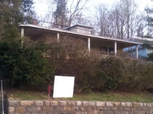 1131 State Rd, Duncannon, PA 17020
