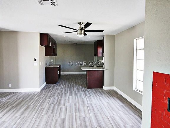 5th image of 395 Maydelle Pl
