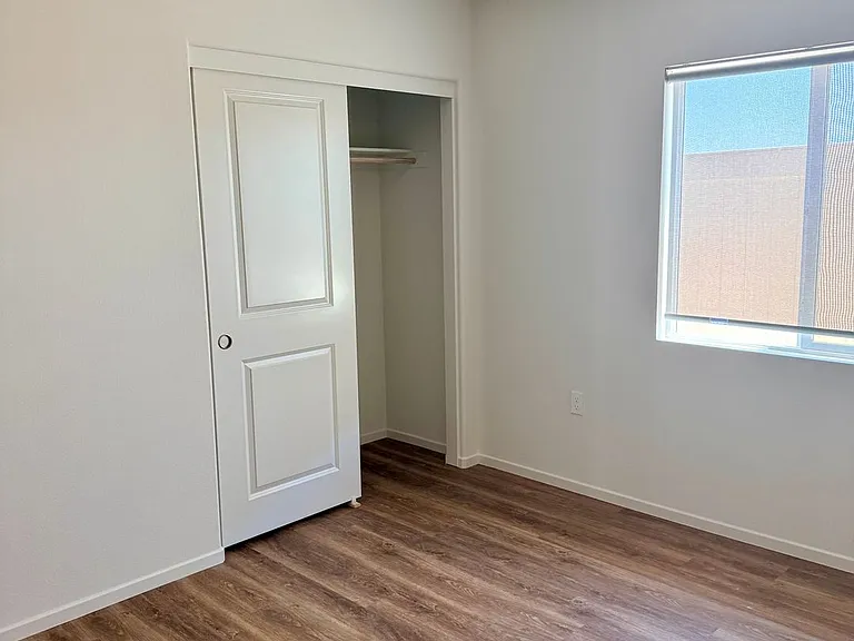 11712 Sebastian Rd — Photo 18
