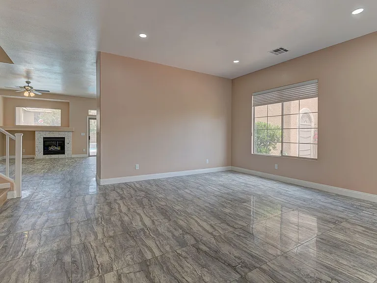 5862 Bluthe Bridge Ave — Photo 7