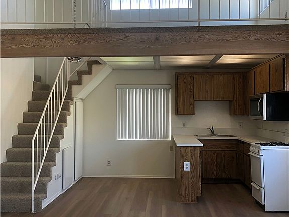 4th image of 16621 Dolores Ln #16621B