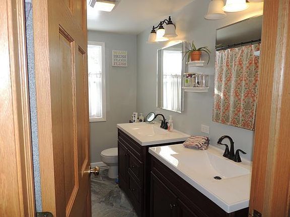 2nd image of 4007 Moorland Dr