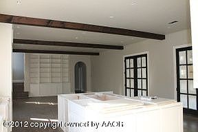 4th image of 2600 S Hughes St