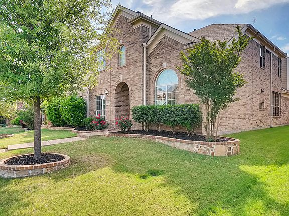3rd image of 10531 Shire View Dr