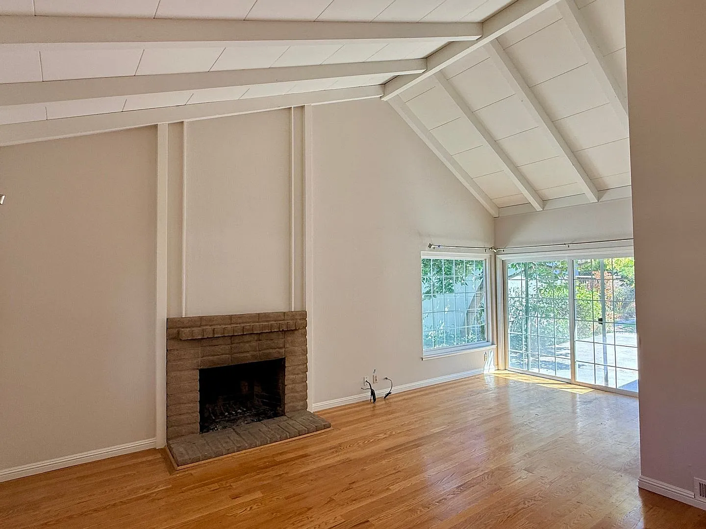 Beautifully Updated Single-Family Home in Sunnyvale's Birdland Neighborhood — Photo 4