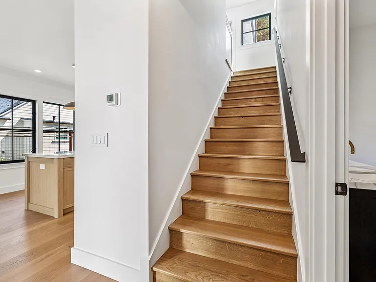 233 Monte Vista Ave — Photo 11