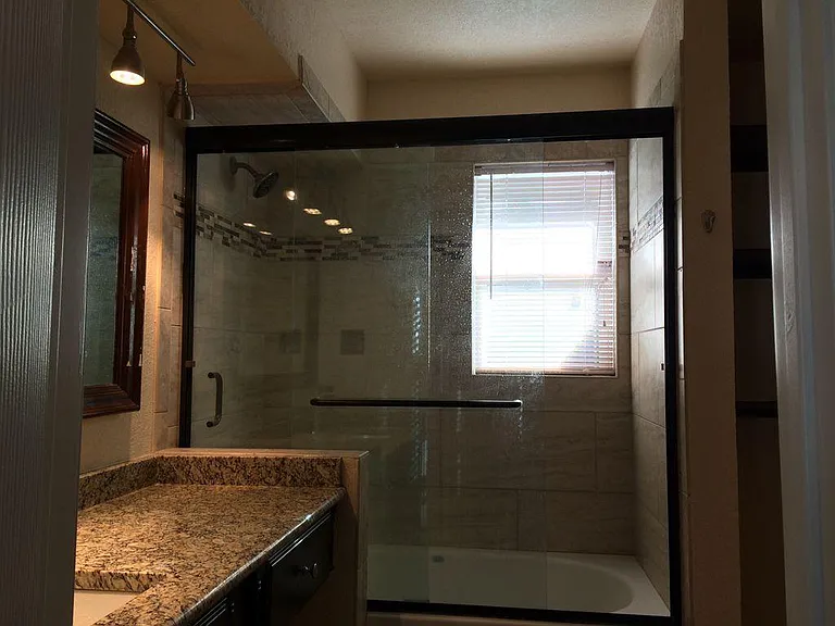 1421 Bryan Dr — Photo 9