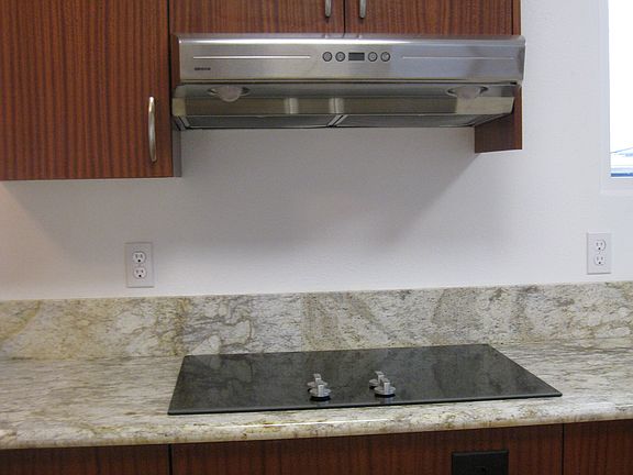 Ceramic top stove