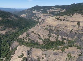 12263 S Little Butte Creek Rd, Eagle Point, OR 97524