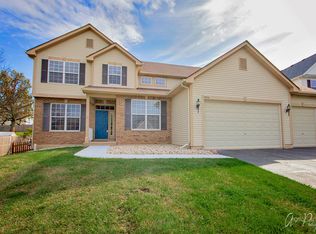 1734 Hoover Trl, McHenry, IL