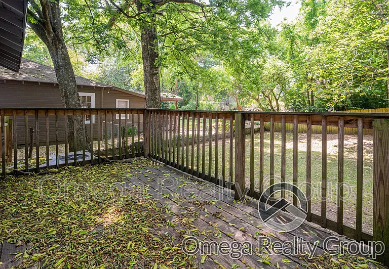 2104 Yancey Ave — Photo 30