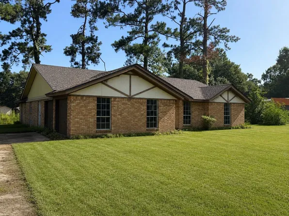 1903 W Ada Dr, Orange, TX 77632
