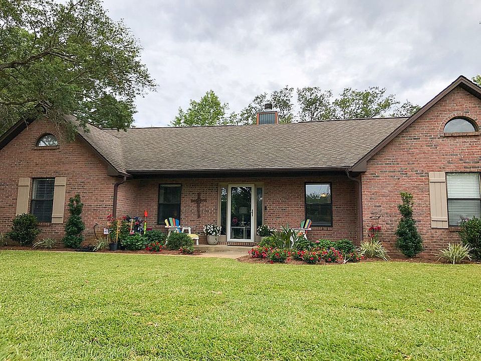 1st image of 2453 Edgewood Dr
