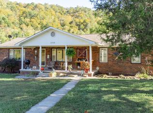1733 Stinking Creek Rd, La Follette, TN 37766