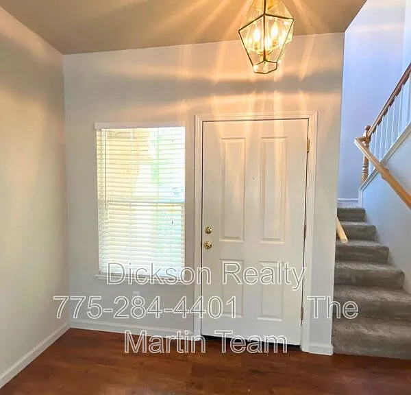 2521 Napoli Dr — Photo 4