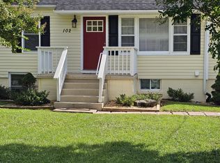 102 Cooke St, Ranson, WV 25438