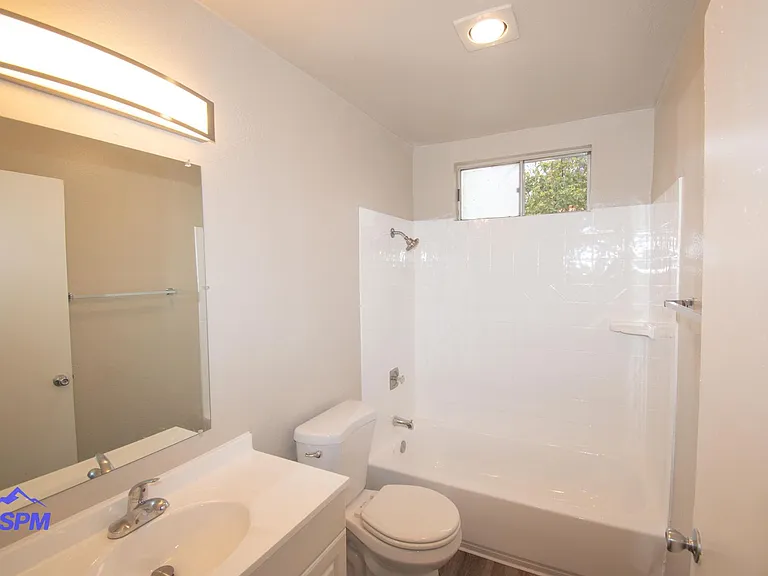 5020 Wightman St — Photo 10