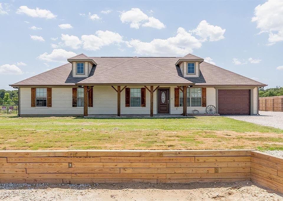 1st image of 192 Oakley Cir