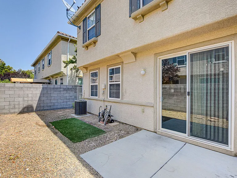 3909 Sweet Pine St #102 — Photo 38