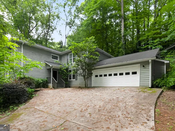 7127 Riverside Dr, Atlanta, GA 30328