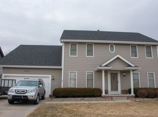 16124 Audrey St, Omaha, NE 68136