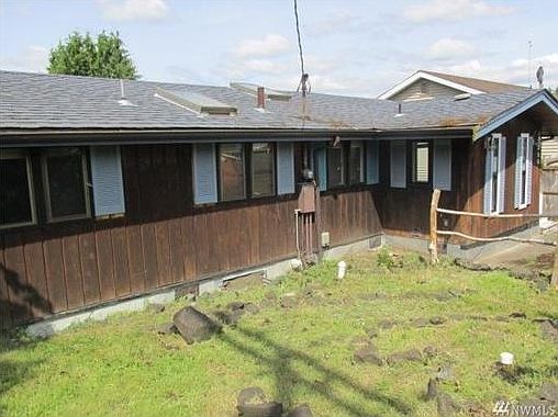 1st image of 10235 Whitecap Dr NW