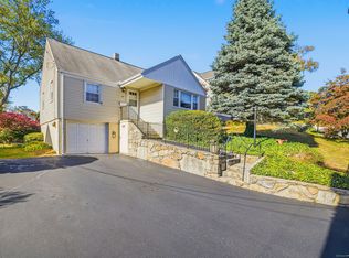 63 Ferris Ave, Norwalk, CT 06854