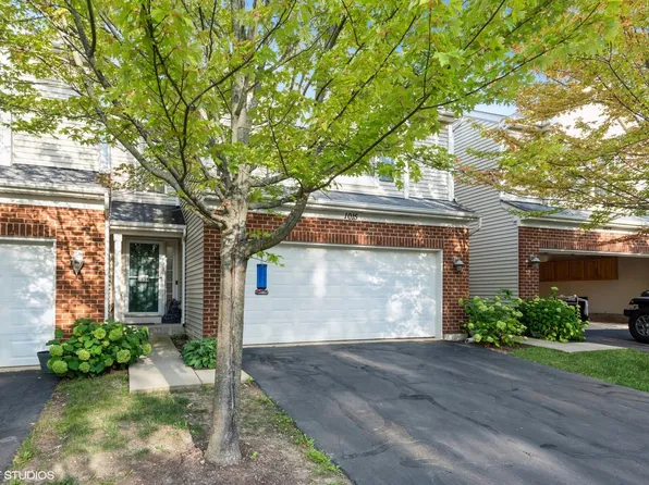 1015 N South Elgin Blvd, South Elgin, IL 60177