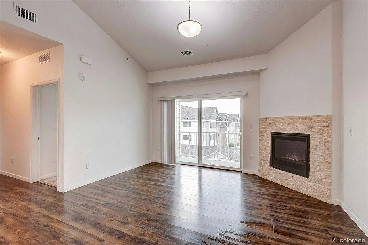 15700 East Jamison Drive, Unit 306 — Photo 3