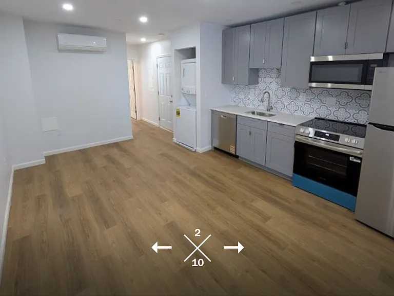 1428 A St SE #4 — Photo 2