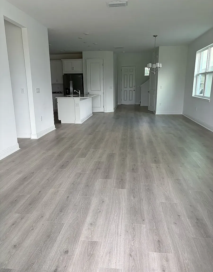 4 bed, 2.5 bath, 2100 sqft, $2,950 — Photo 4