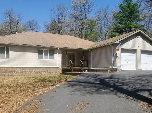 116 Gunstock Ln, Tafton, PA 18464
