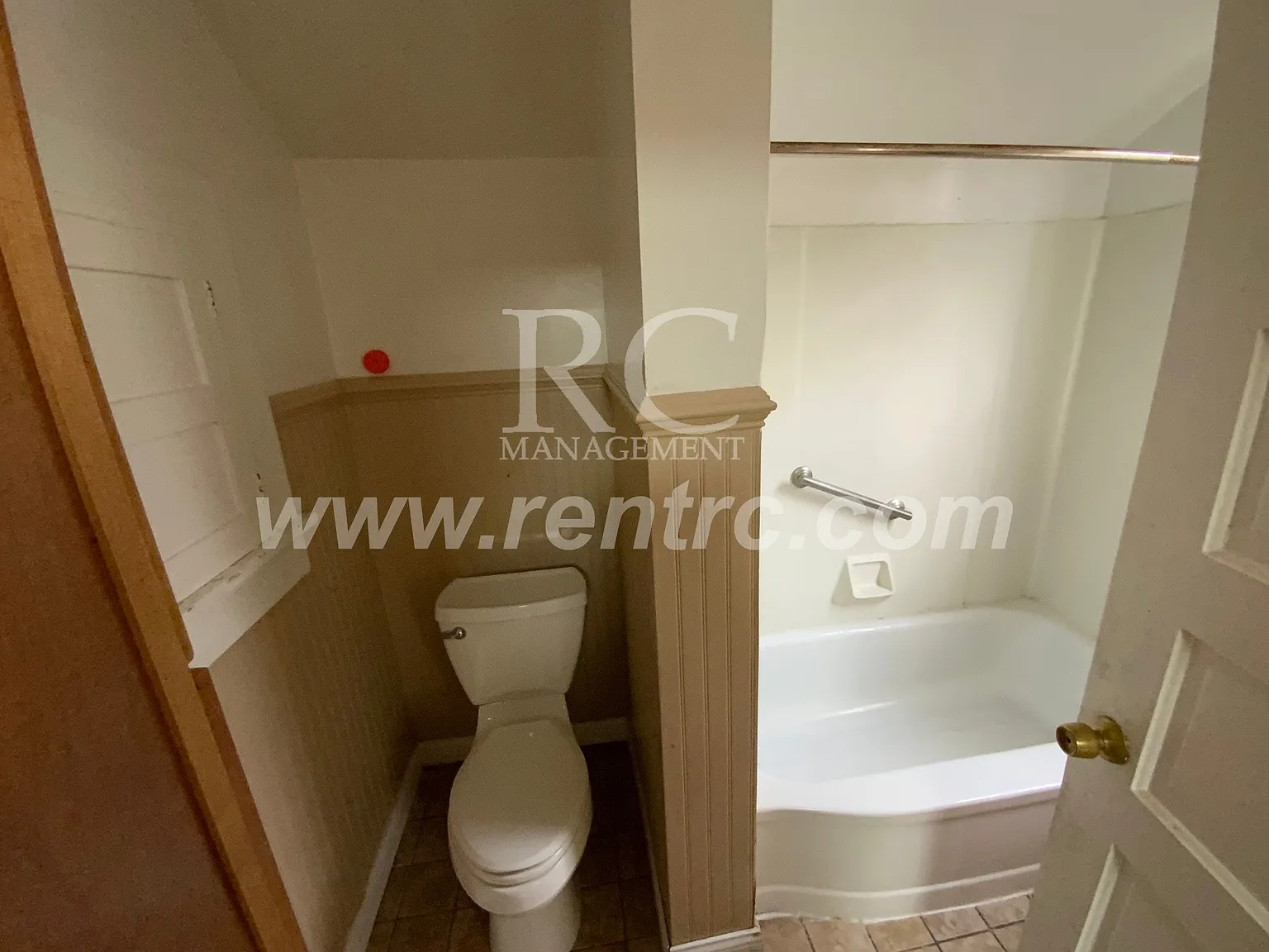 3 bed, 1150 sqft, $950 — Photo 4