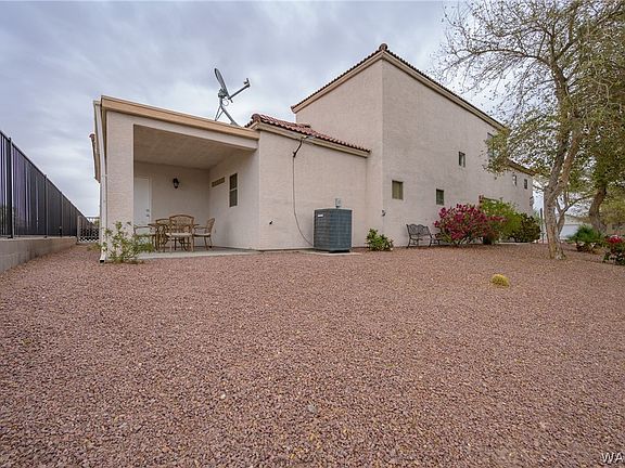 2nd image of 2415 N Stonebridge Drive