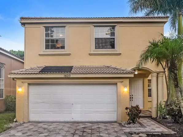 1603 Briar Oak Dr, Royal Palm Beach, FL 33411