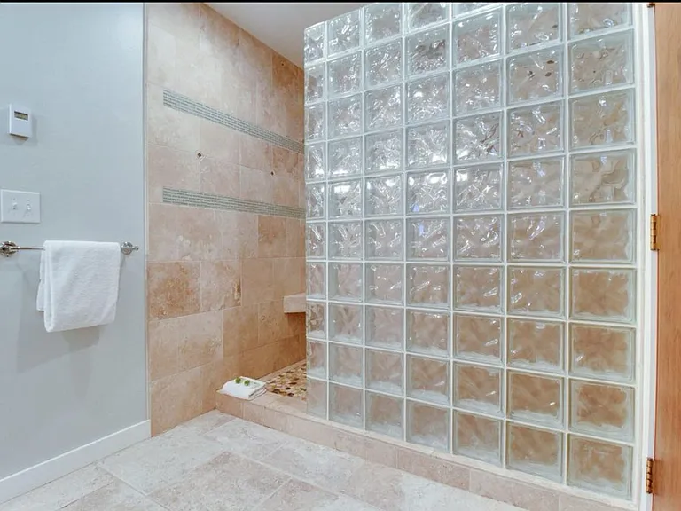 15821 Kittyhawk Ln — Photo 15
