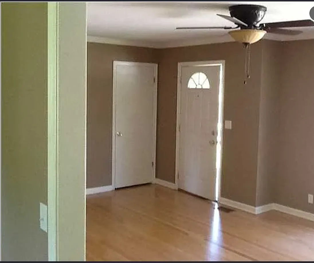 3 bed, 1.5 bath, 1300 sqft, $1,750 — Photo 3