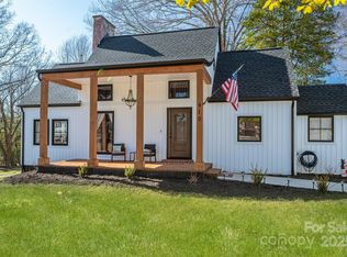910 S College Ave, Newton, NC 28658