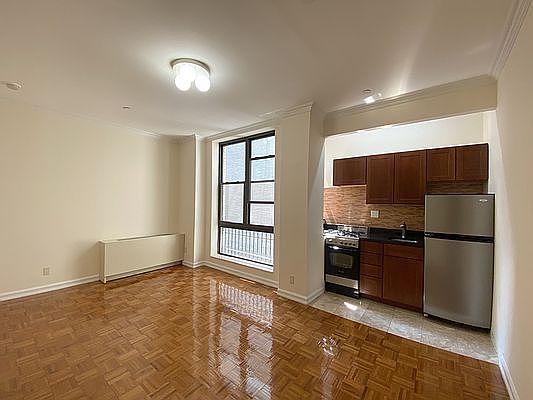 1st image of 304 W 92nd St APT 4H