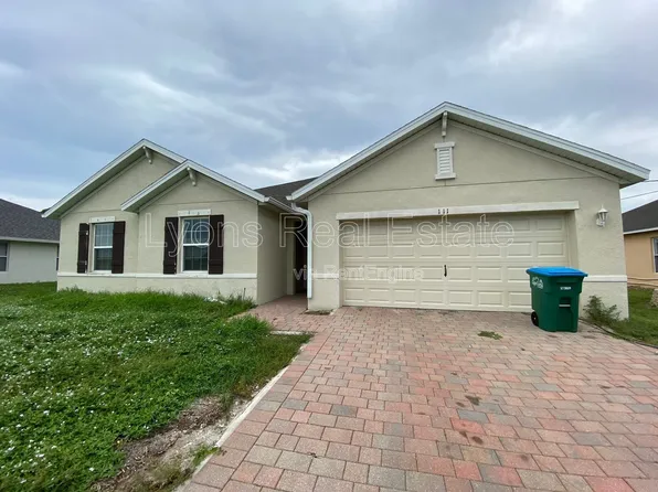 111 NW 9th St, Cape Coral, FL 33993