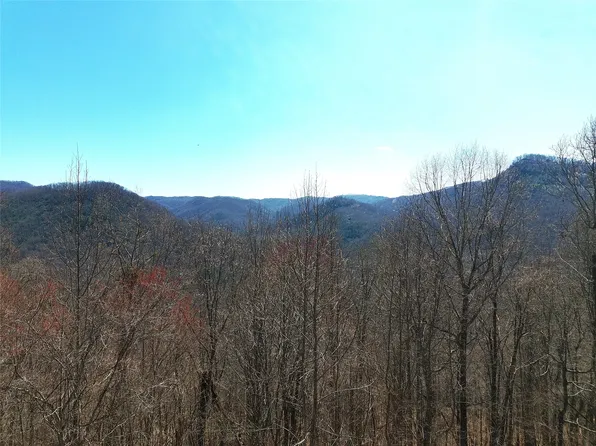 61 Waterdance Drive, Cullowhee, NC 28723