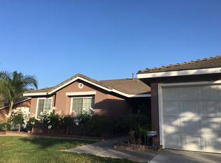 762 Canary Ln, Corona, CA 92879