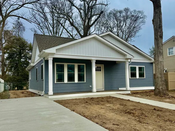 223 Village Rd, Villas, NJ 08251