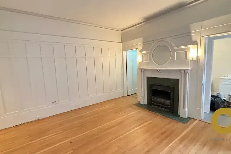 1191 W 12th Ave #1 — Photo 4