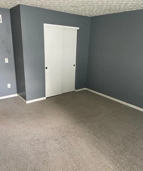 6680 Lagrange Dr — Photo 8